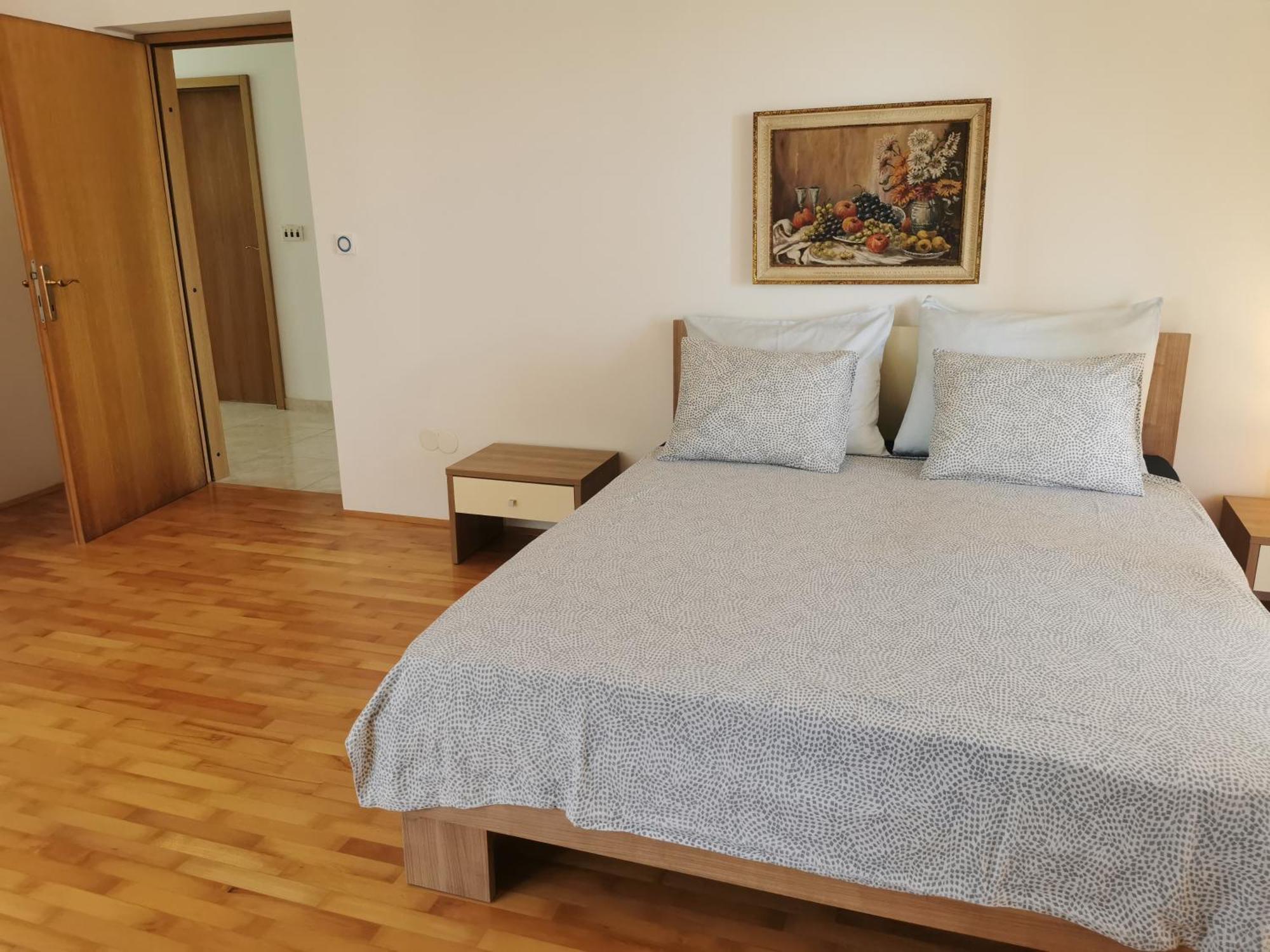 Apartment Kira - Spacious Apartment With Sea View Liznjan Exterior photo